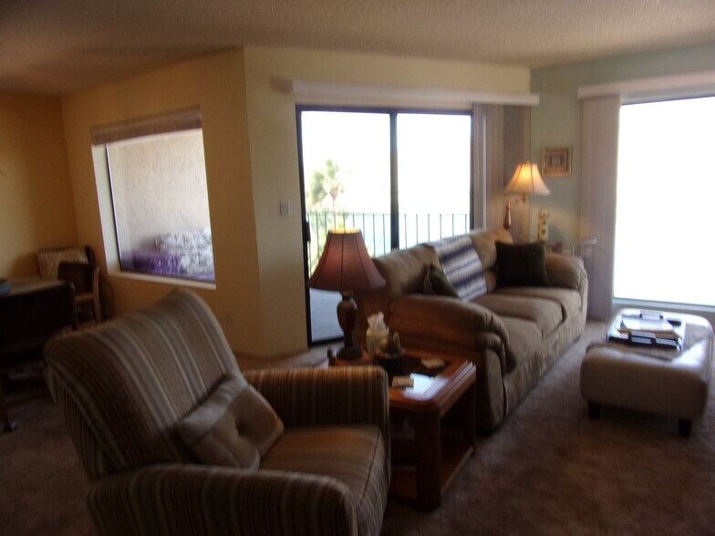 Building Photo - 1611 AZ-95