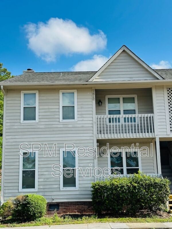 Building Photo - 1811 Savannah Ct