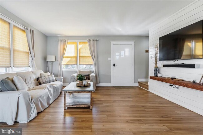 Building Photo - 6934 River Drive Rd