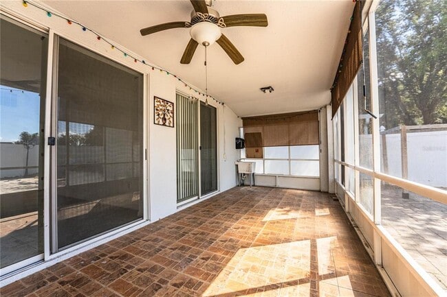 Building Photo - 1876 Holton Rd