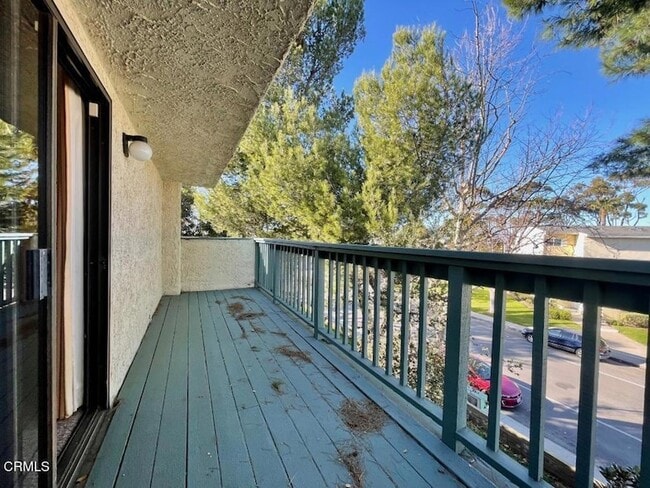 Building Photo - 127 Seaspray Way