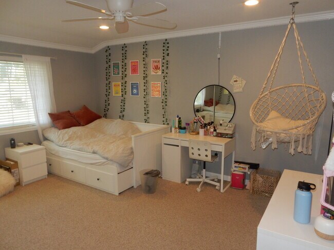 Building Photo - 1934 Buell Ct