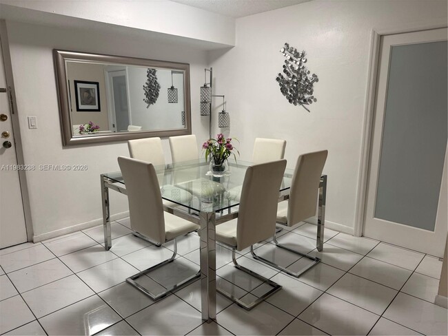 Building Photo - 5033 NW 7th St