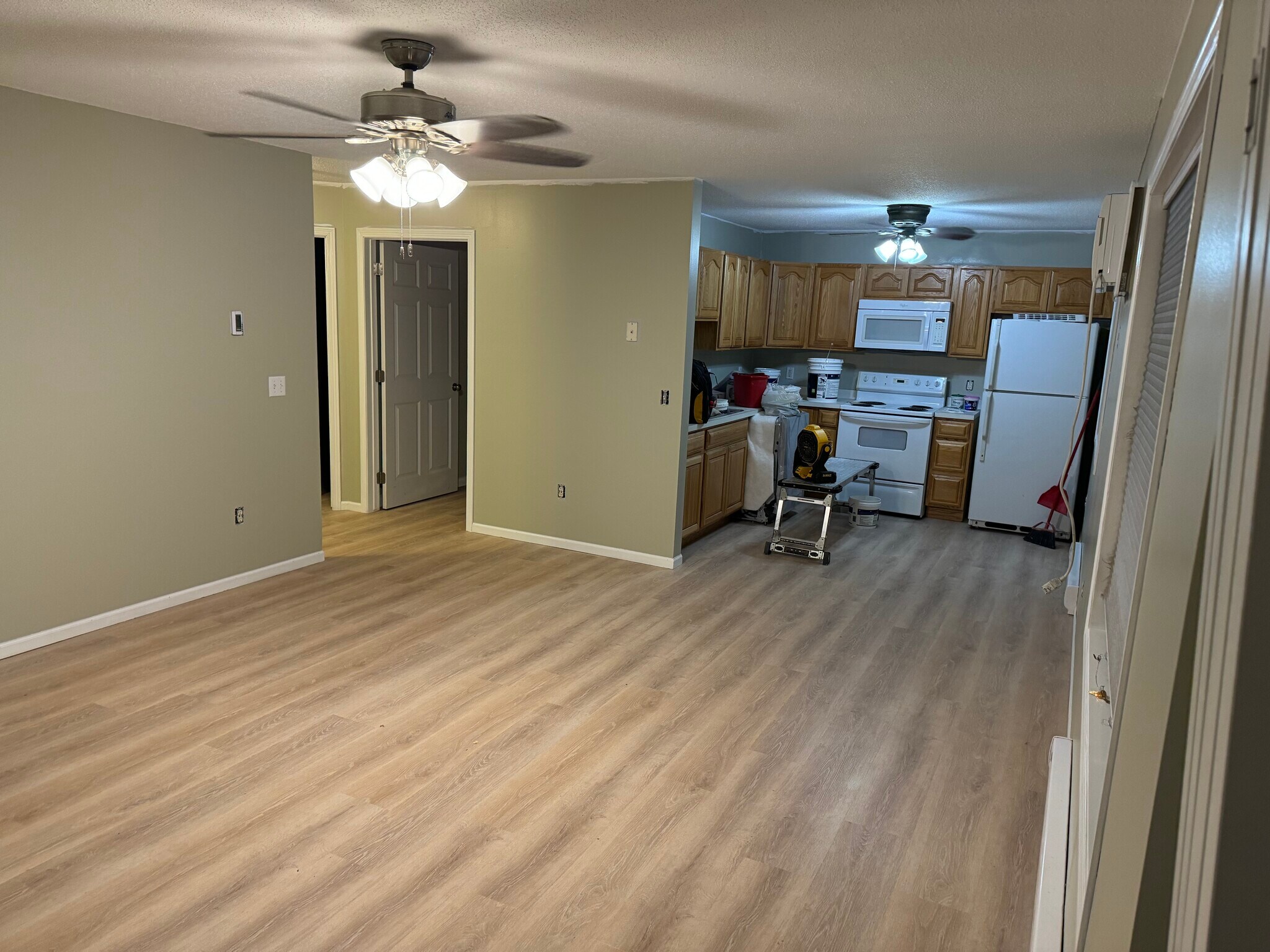 Building Photo - 615 11th Street Southwest