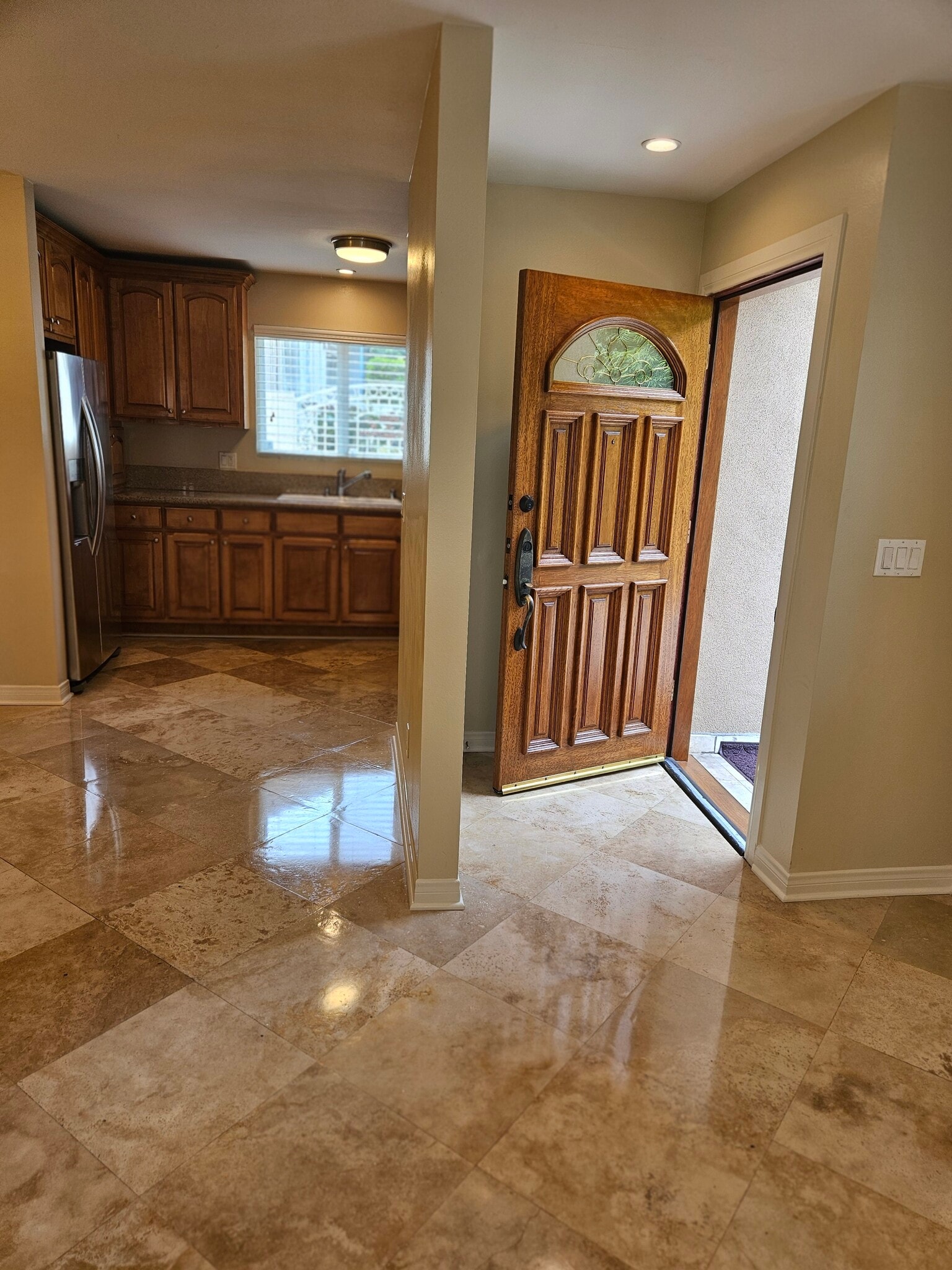 Building Photo - 3424 Bellevue Ave