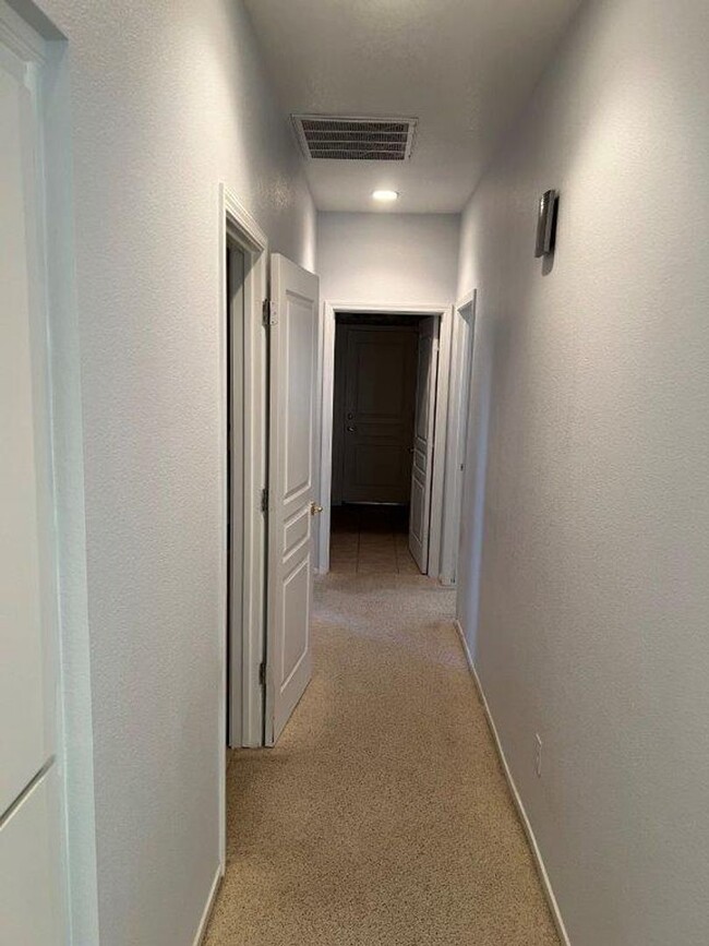 Building Photo - Exclusive Diamond Grove Gated Senior Commu...