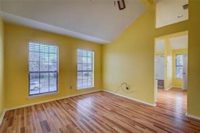 Building Photo - Quiet Rowlett Gem with High Ceilings & Private Backyard