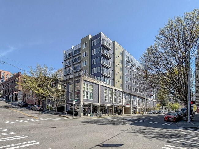 Building Photo - Great Location! 1bd/1bth Belltown Condo, $1,900/mo.