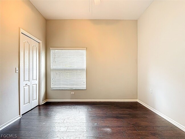 Building Photo - 12151 Summergate Cir