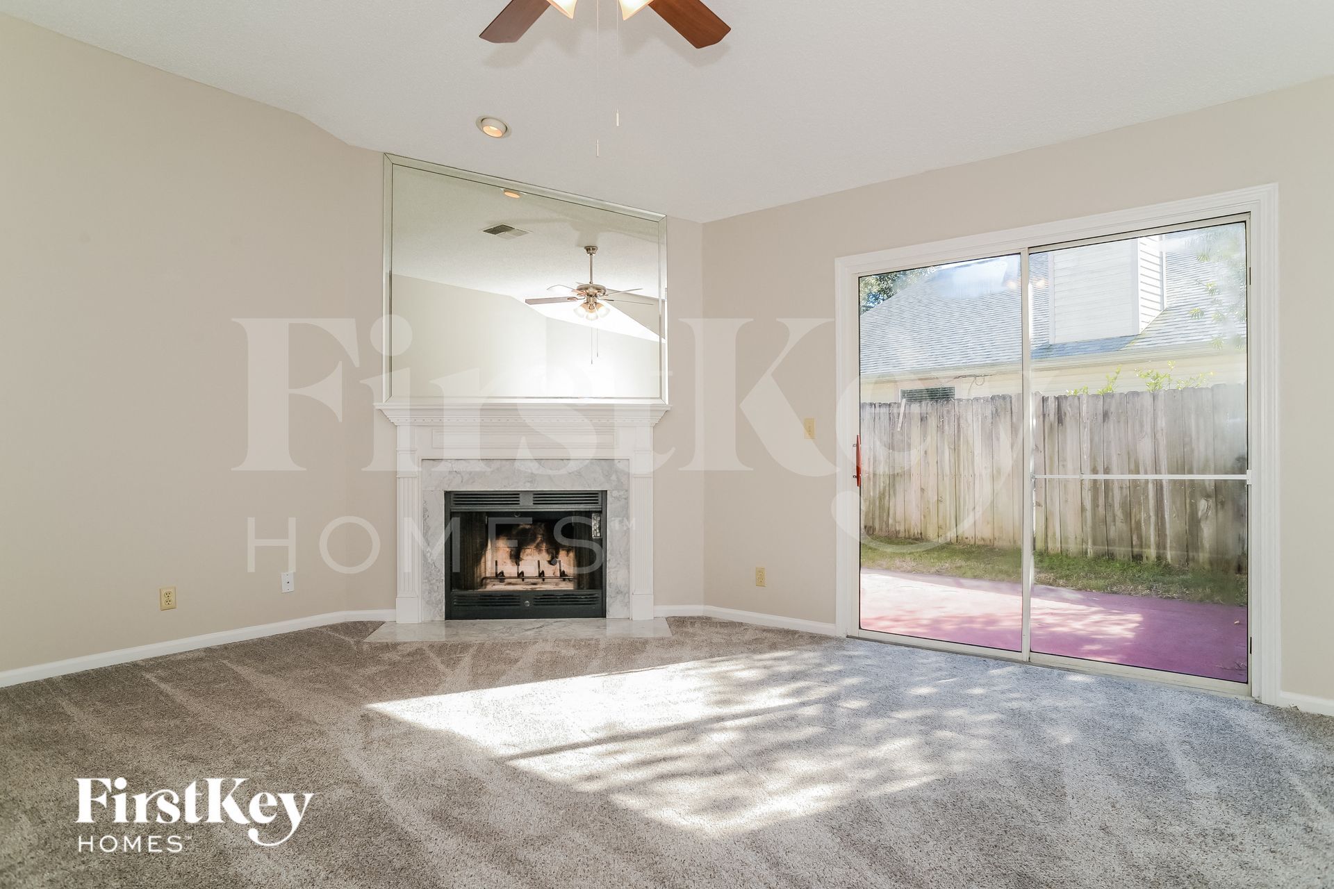 Building Photo - 1915 Ashmore Green Dr