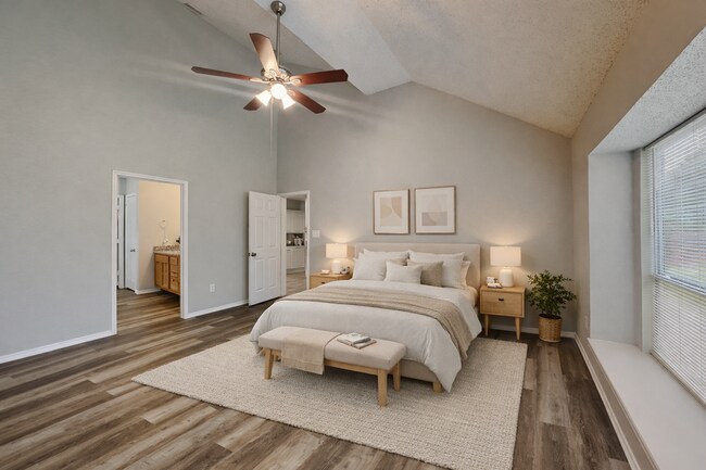 Building Photo - Beautiful 4BR Home in Denton with Fireplace, Fenced Yard & Garage