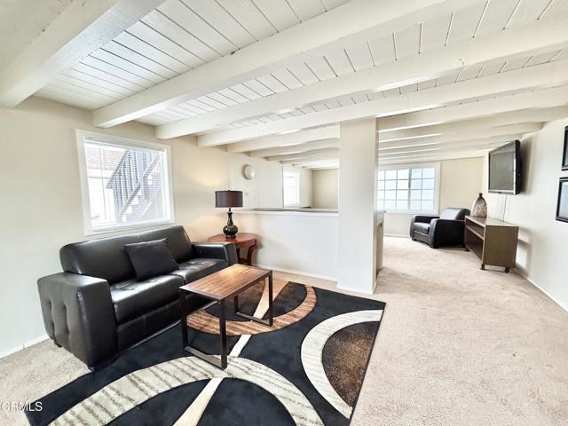 Building Photo - 113 Los Robles St