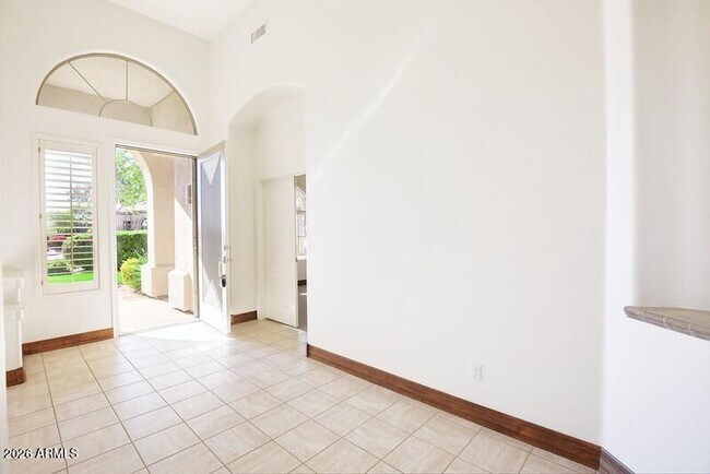 Building Photo - 6738 E Montreal Pl