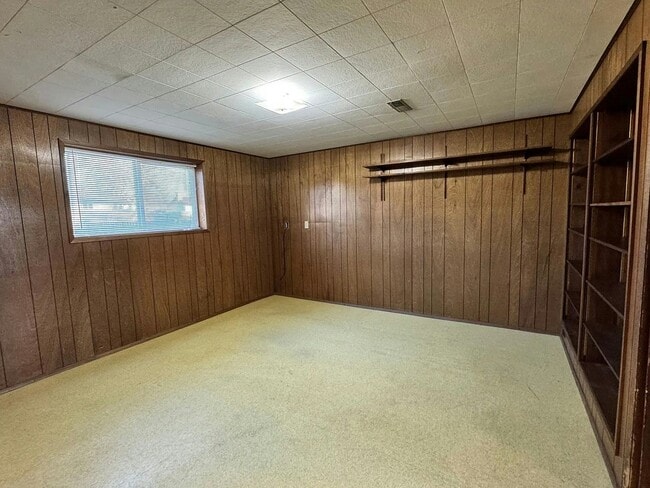 Building Photo - 407 N 58th Ave