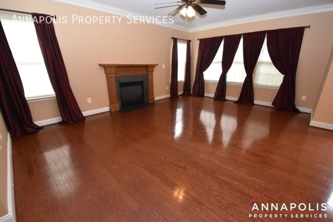 Building Photo - 1606 Stern Ct