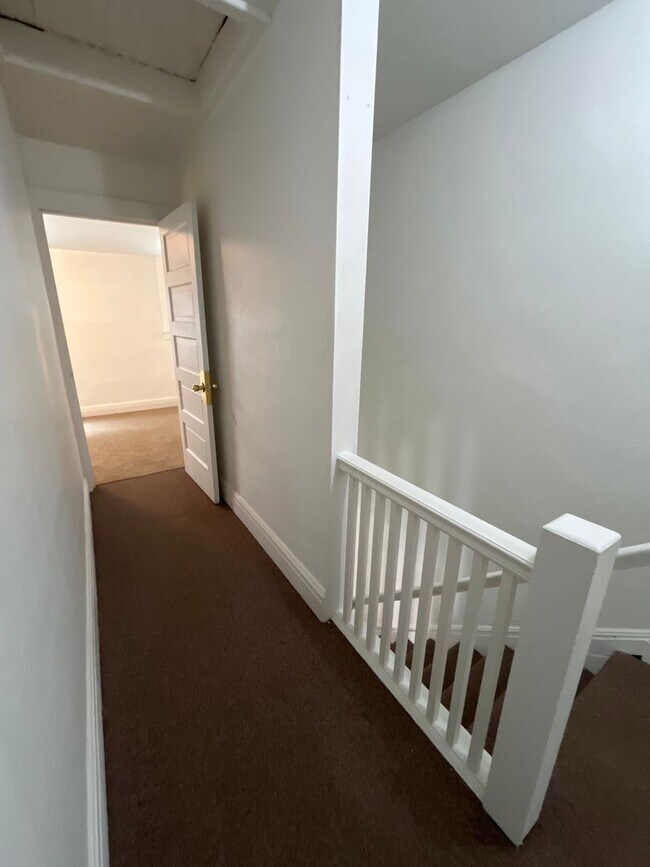 Building Photo - 3 Br 1 Bath Twin Home available in Bethlehem