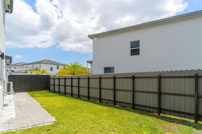 Primary Photo - 18430 SW 136th Ct
