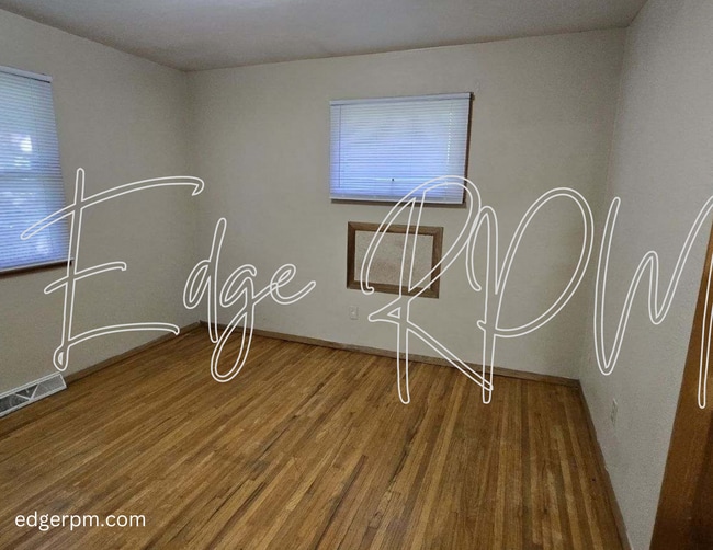 Building Photo - Now leasing for May 2026! 4 Bedroom 2 Bath...