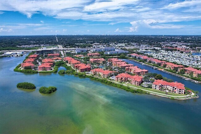 Building Photo - 2713 Via Murano