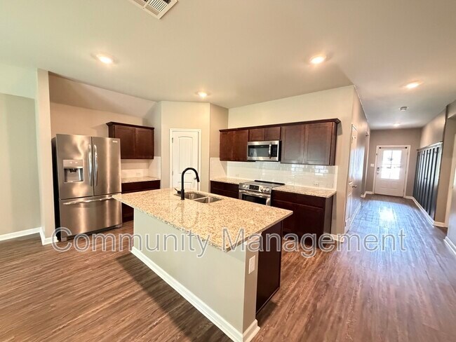Building Photo - 30891 Clearview Ct