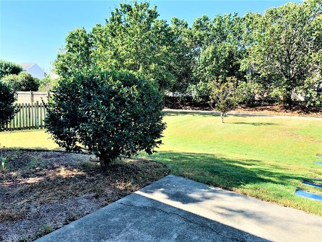 Building Photo - 276 Stansbury Ln