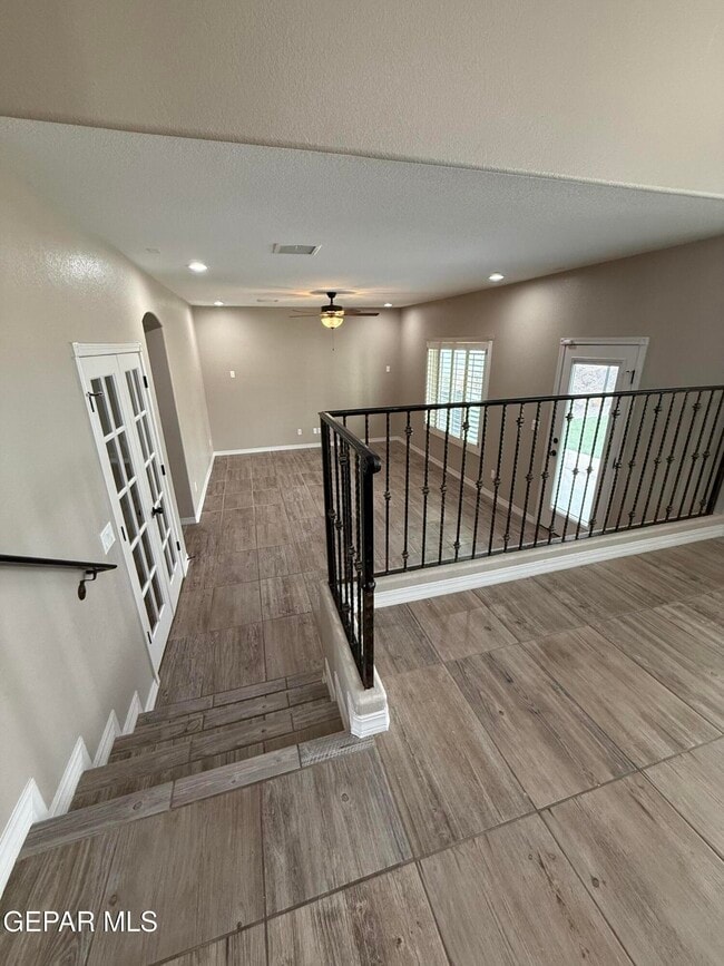 Building Photo - 12551 New Dawn Dr