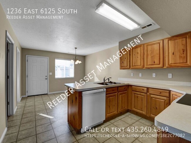 Building Photo - 1236 E 6125 S