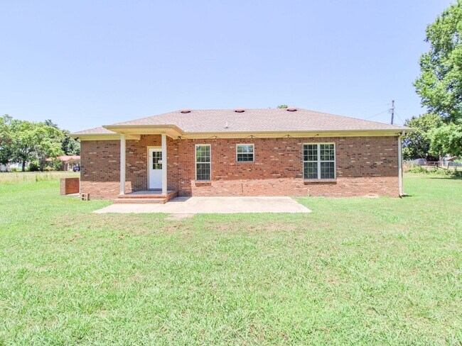 Building Photo - 27632 Keeton Rd