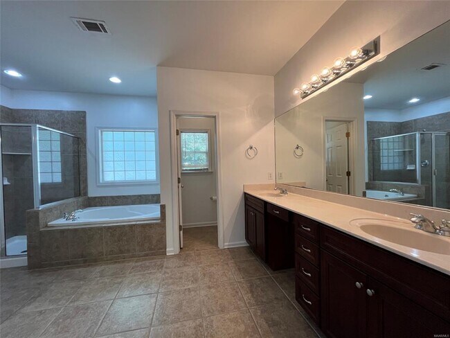 Building Photo - 9408 Crofton Ct