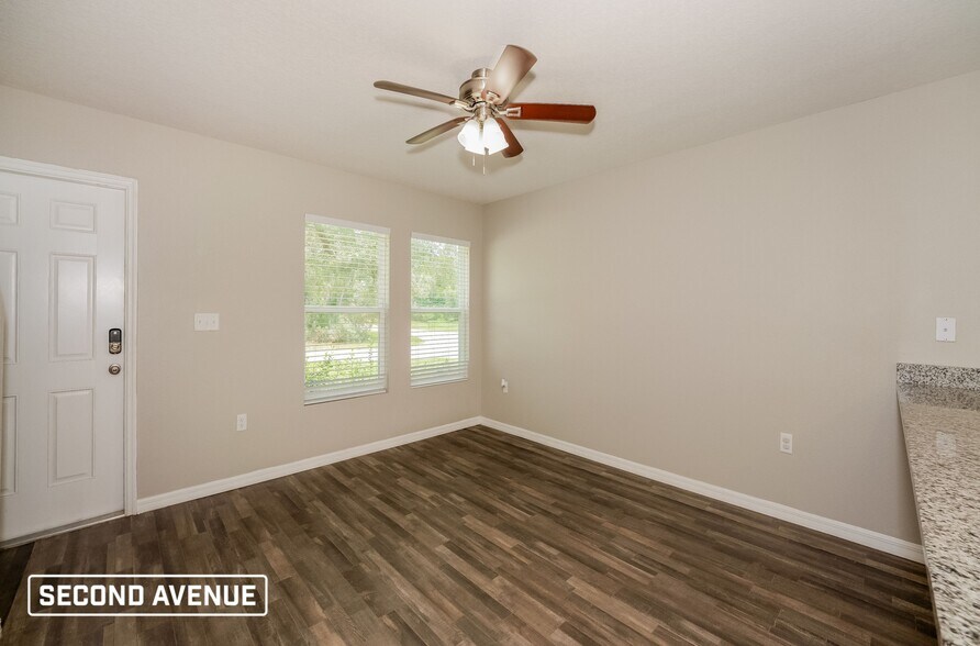 Building Photo - 10920 N Ober Terrace