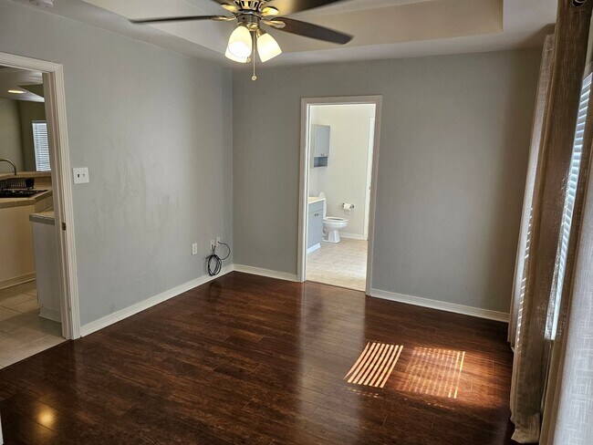 Building Photo - Available Now! No Carpet!