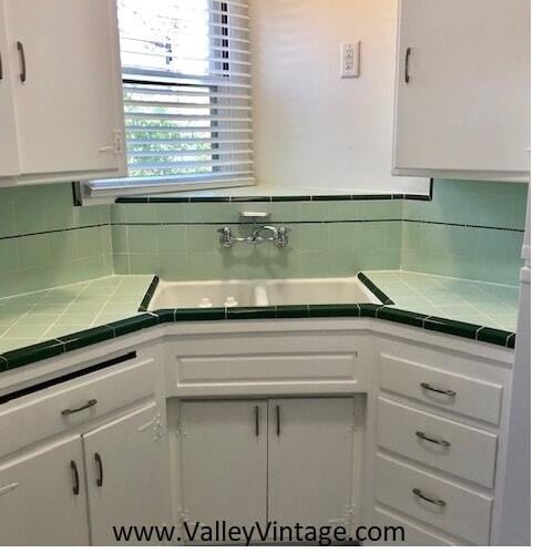 Building Photo - 230 N Myers St