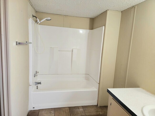 Building Photo - 1310 N Avenue J