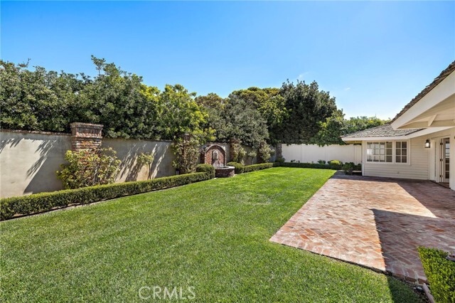 Building Photo - 2612 Lighthouse Ln