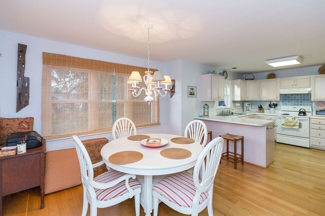 Building Photo - OFF-SEASON MONTHLY RENTAL STARTING JANUARY...