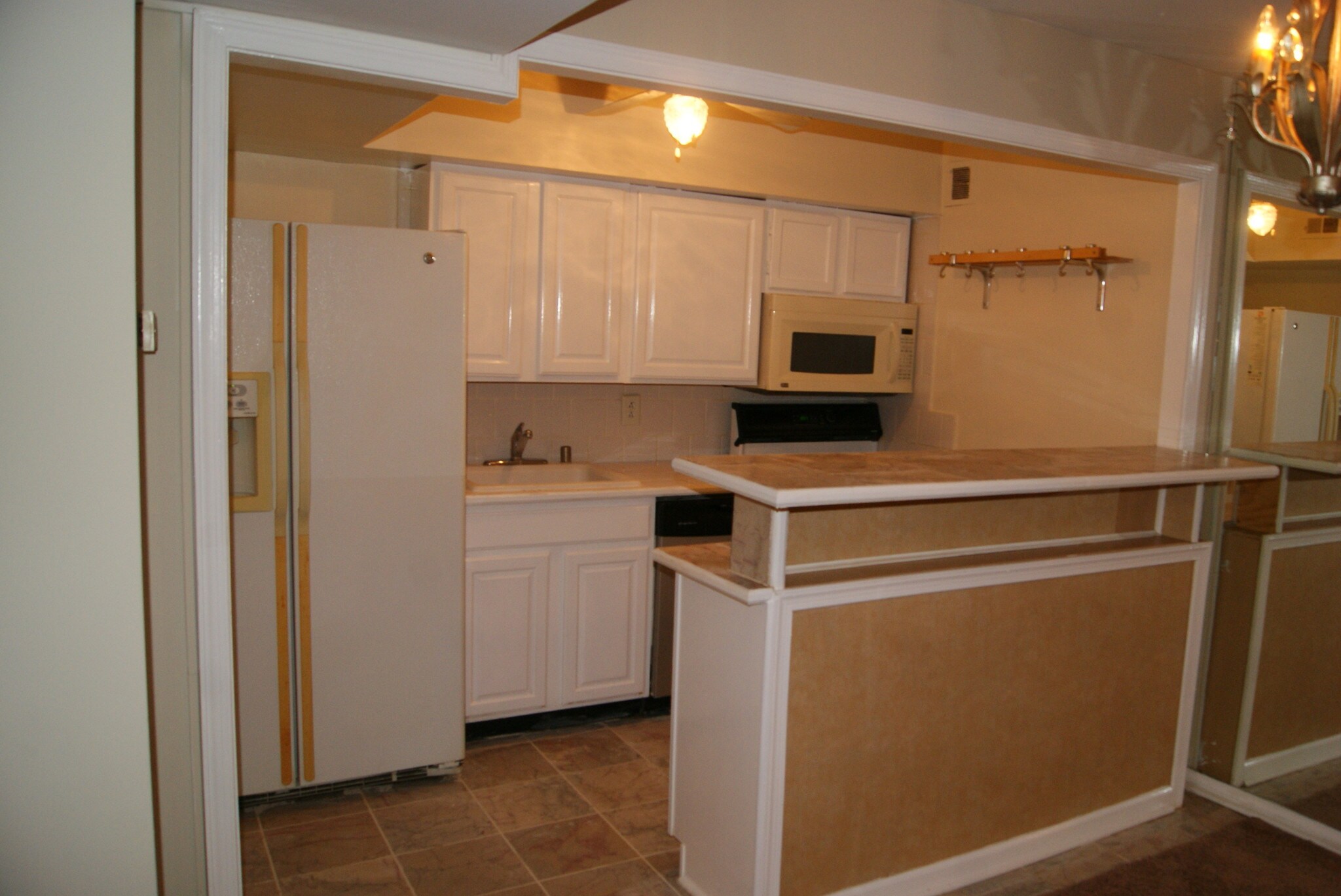 Building Photo - 7514 Spring Lake Dr