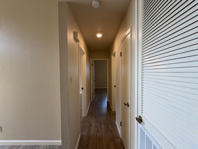 Building Photo - Charming Single-Story Home Near 1604 & Culebra