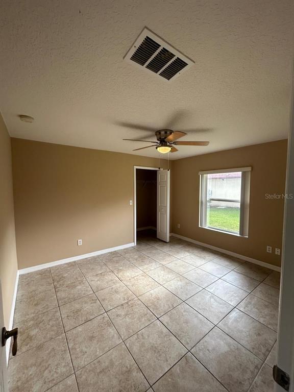 Building Photo - 129 Brittany Ln