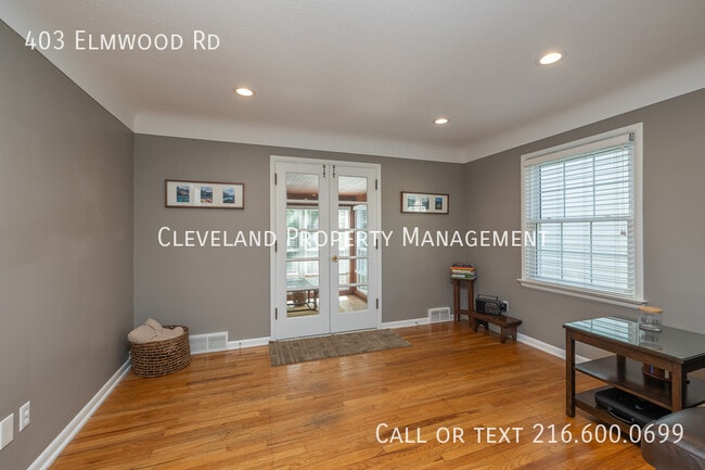 Building Photo - 403 Elmwood Rd