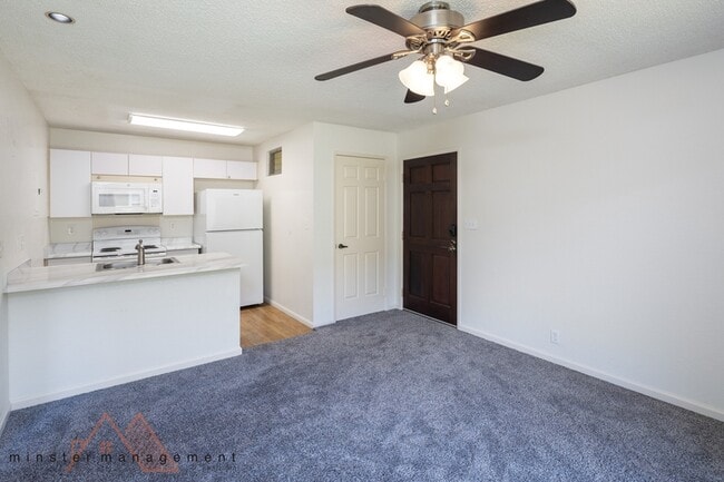 Building Photo - 94-1063 Kaukahi Place - 1B