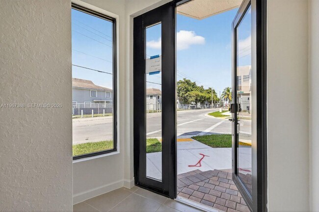 Building Photo - 13888 SW 261st Terrace