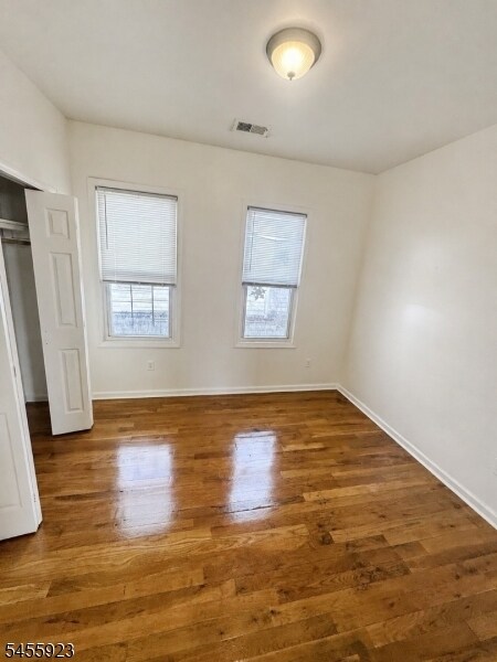 Building Photo - 69 Lindsley Ave