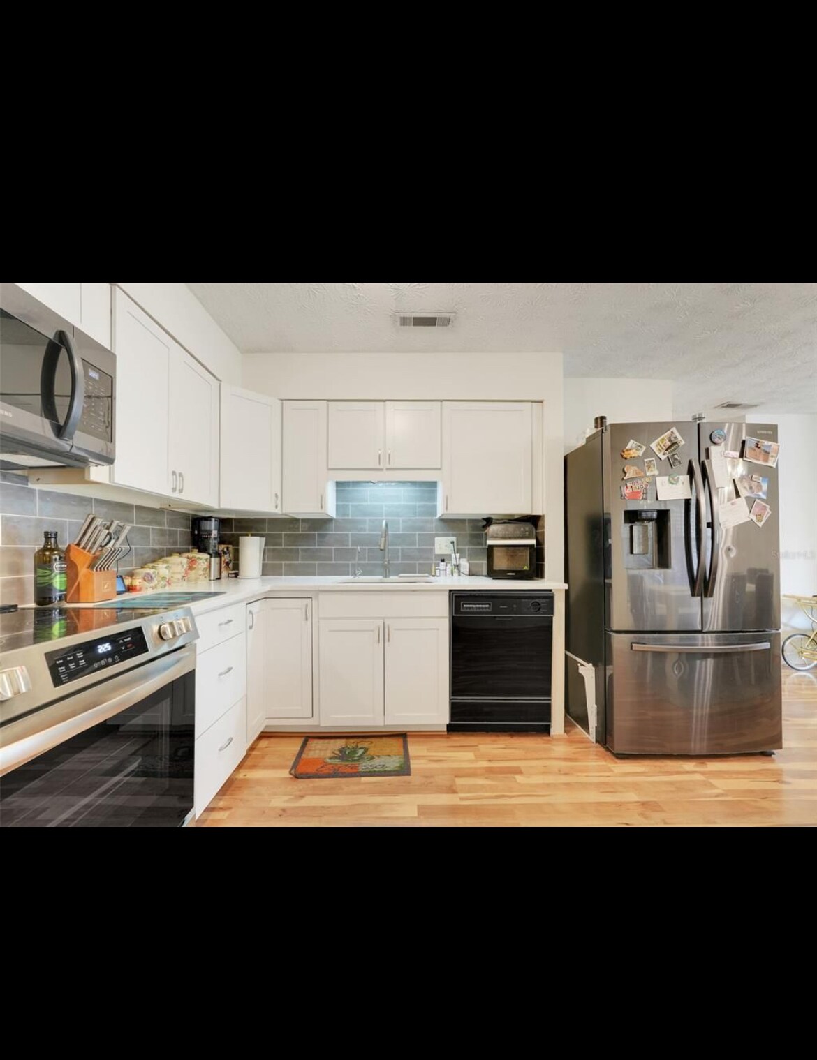 Building Photo - 5323 Hansel Ave