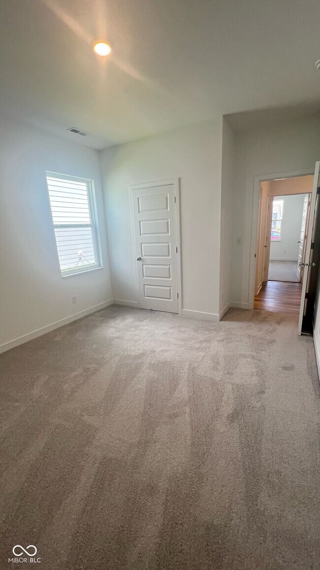 Building Photo - 732 Penrose Pl