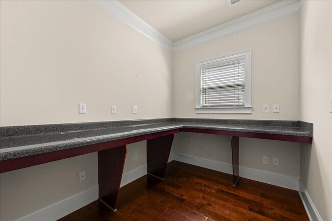 Building Photo - 542 Oconee Cir