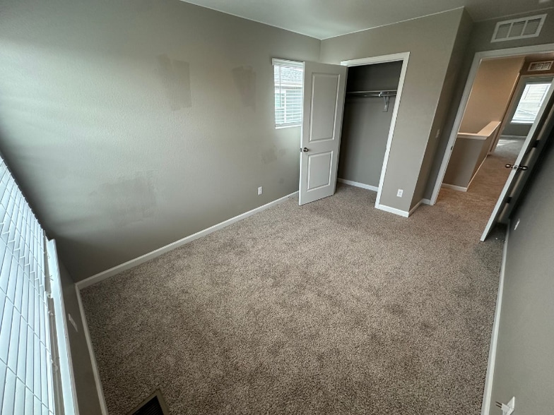 Building Photo - 21772 E 8th Ave