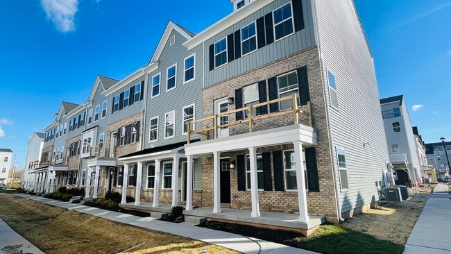 Primary Photo - 12 Barbine Wy