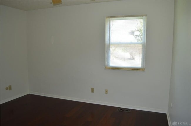 Building Photo - 1280 Kentshire Dr