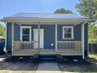 Building Photo - 707 Piedmont Way