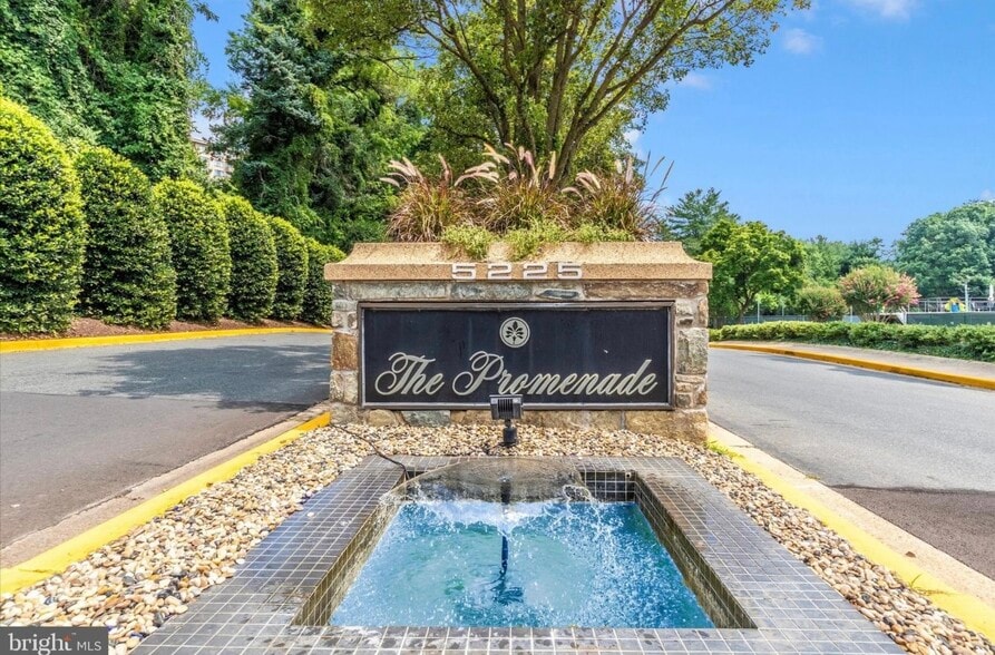 Building Photo - 5225 Pooks Hill Rd